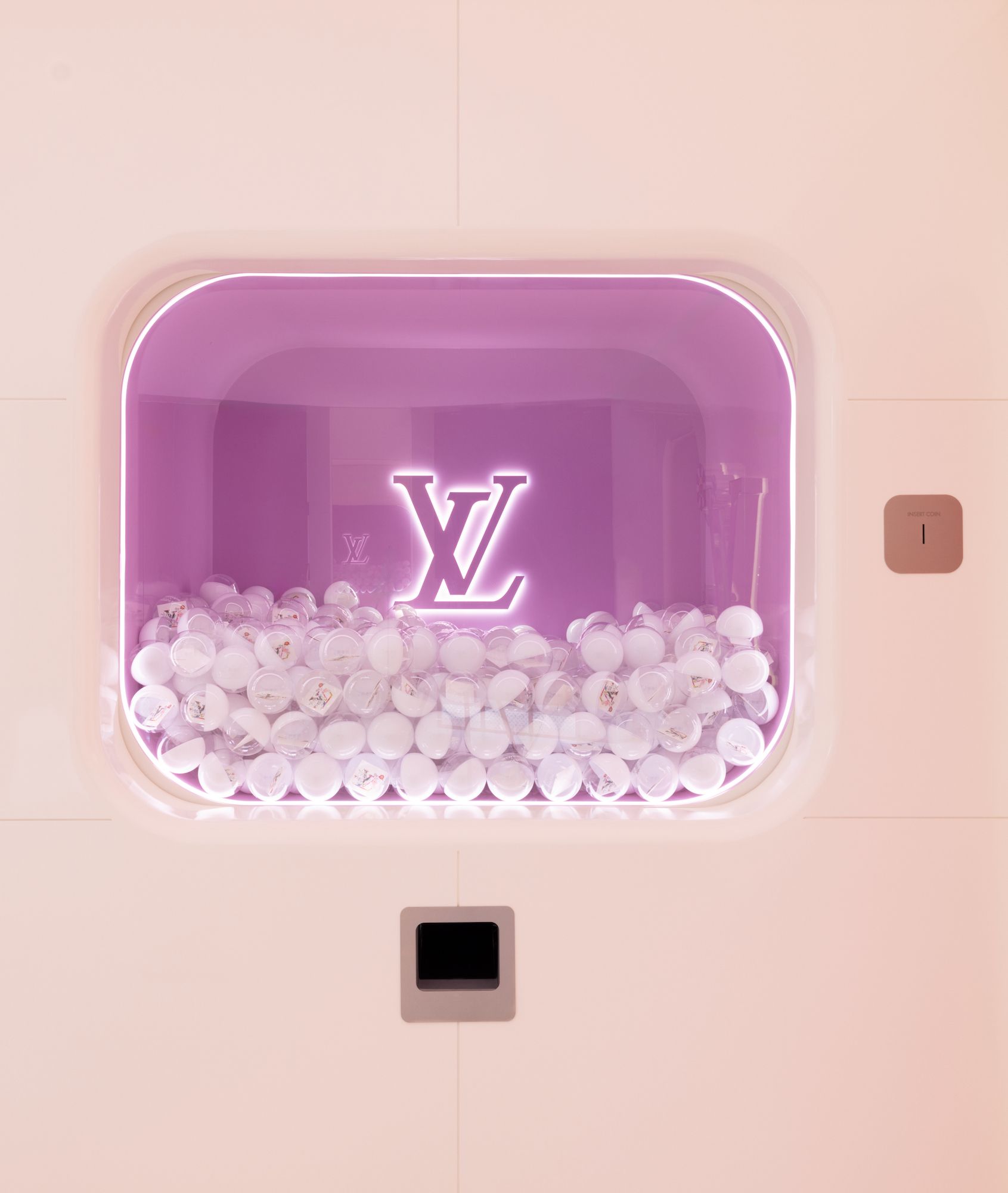 Louis Vuitton x Murakami Singapore Pop-Up gachapon 