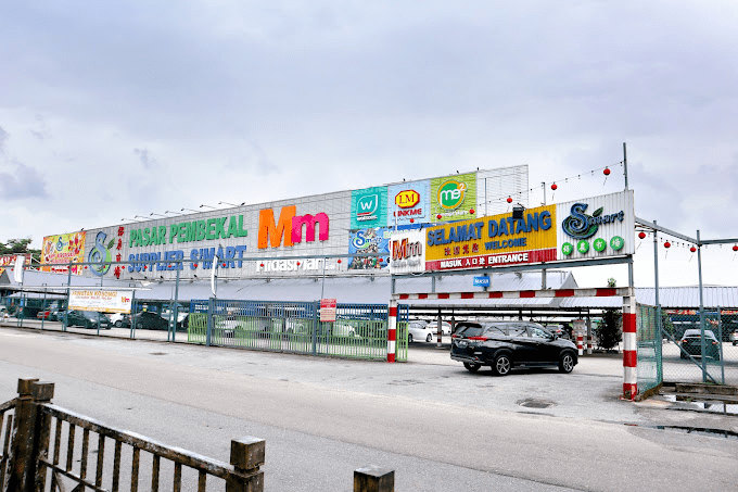 Wholesale stores in JB - Midas Mart